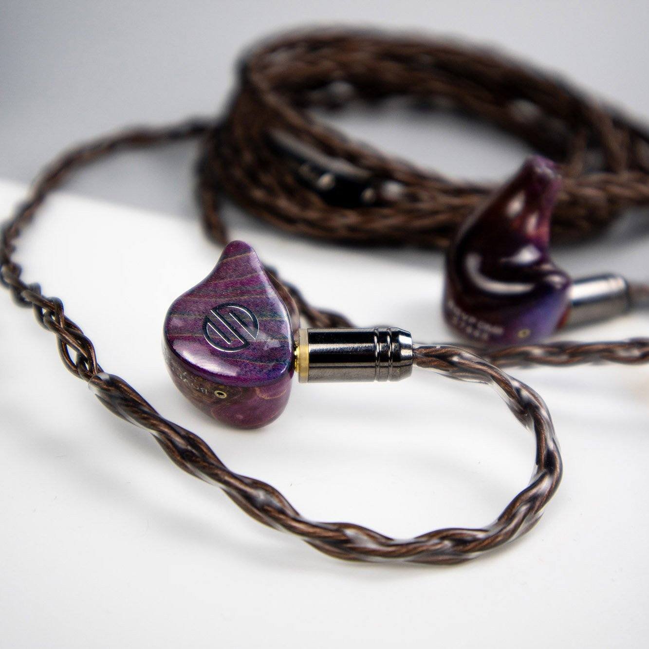 bgvp dm8 8ba iems